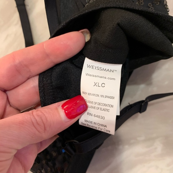 WEISSMAN GIRLS XL SEQUIN TANK 💜 - Picture 3 of 4